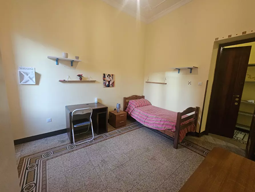 Immagine 3 di Stanza singola in affitto  a Palermo