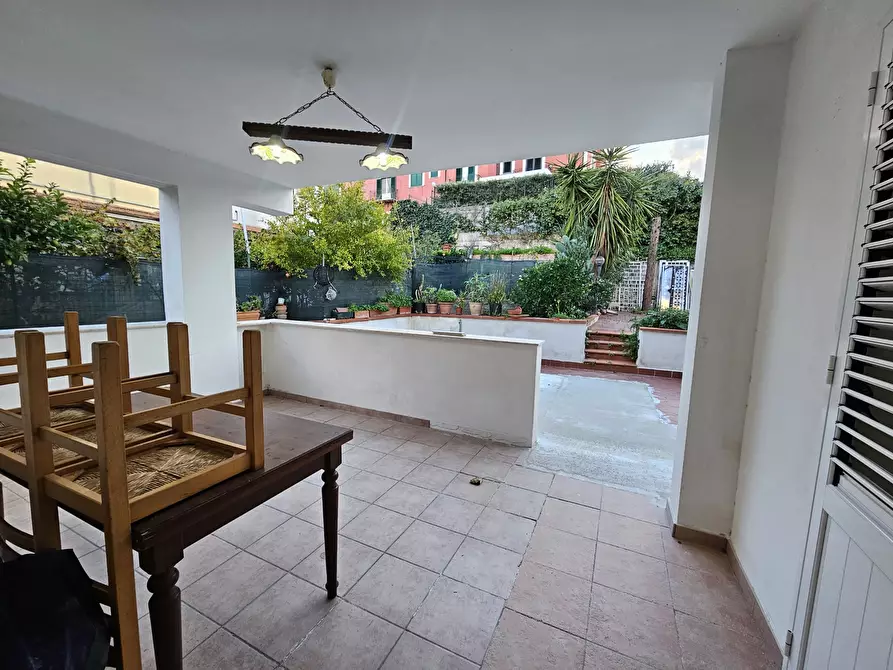 Immagine 8 di Villa in vendita  a Altofonte