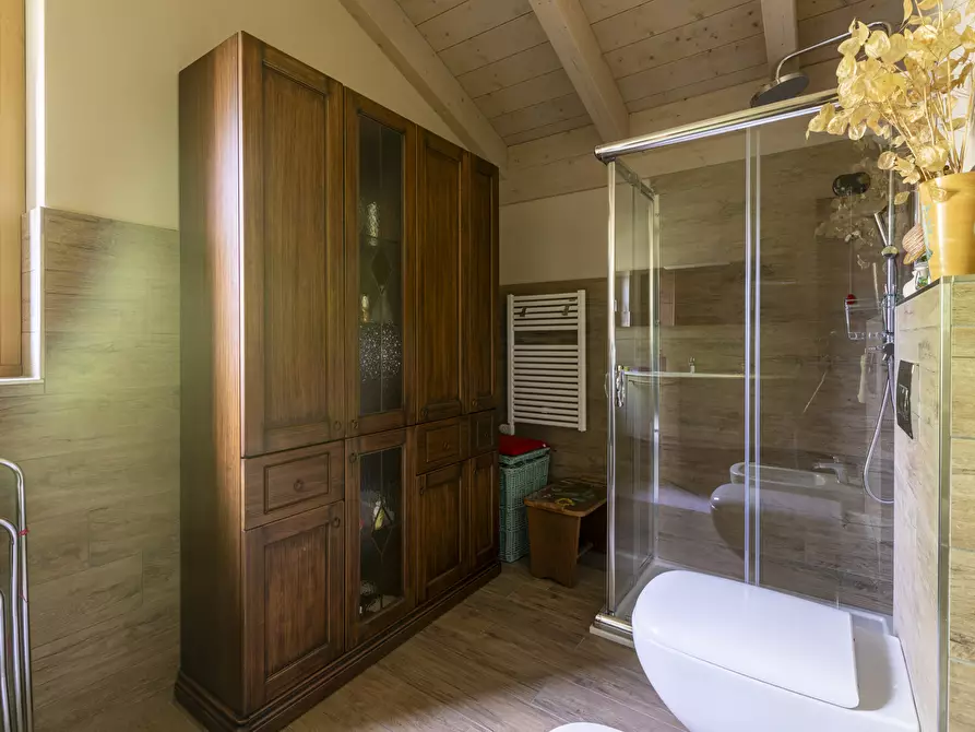 Immagine 61 di Villa in vendita  in Via Colombèe 11 a Colico