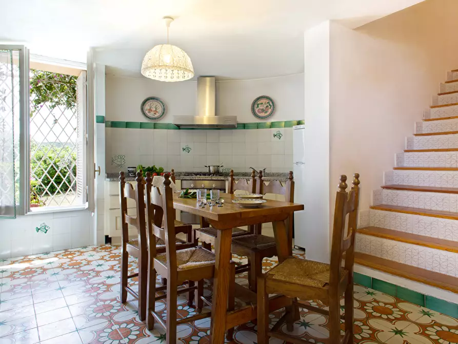 Immagine 38 di Villa in vendita  in Località Milmegghio a Olbia