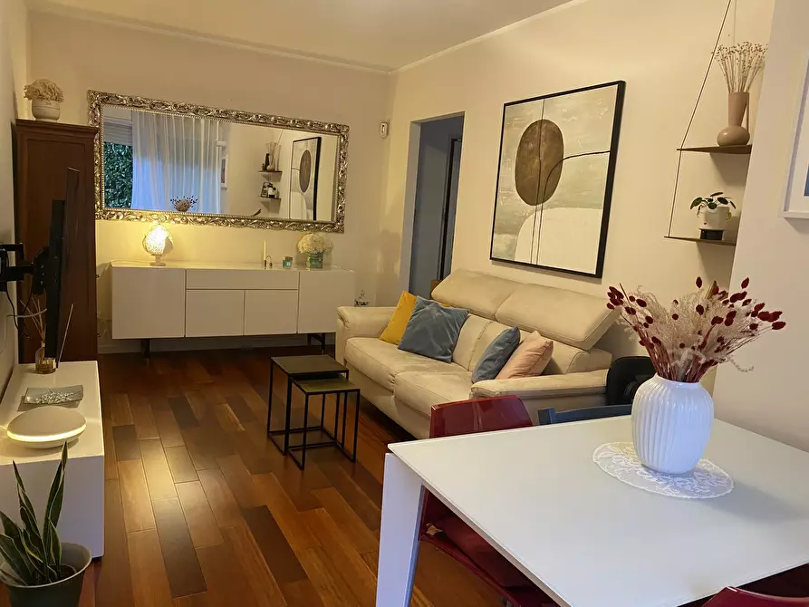 Immagine 27 di Bilocale in vendita  in Via Terracina 1 a Milano