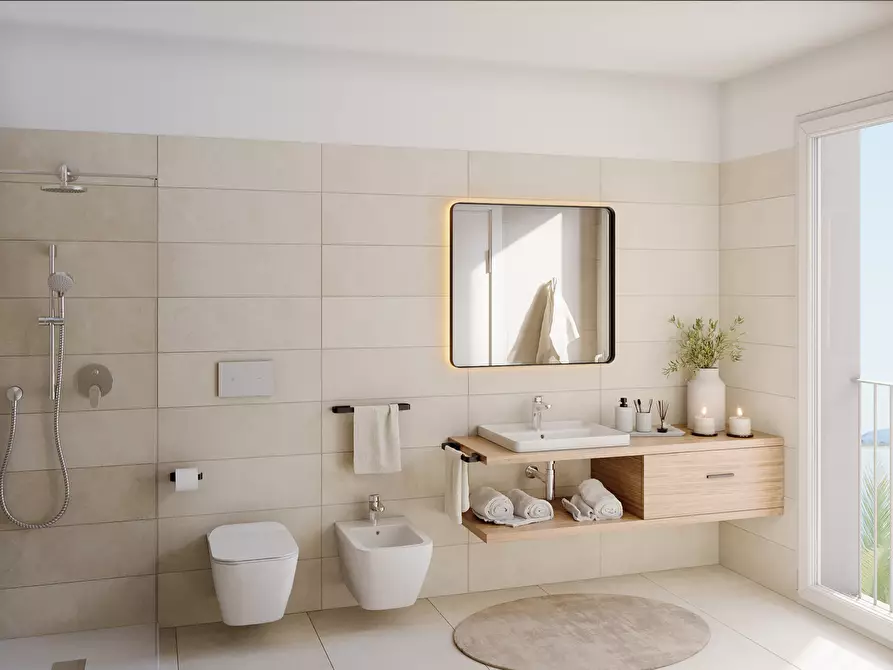 Immagine 15 di Trilocale in vendita  in Via Vesco 39 a San Remo