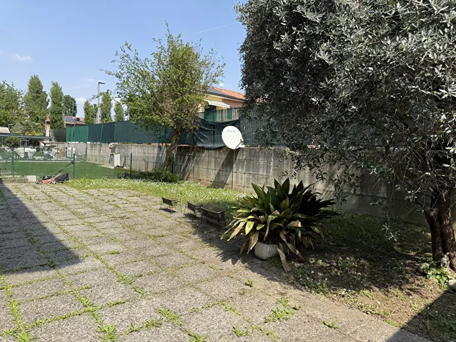 Immagine 32 di Casa bifamiliare in vendita  in Via Luigi Settembrini 14 a Cinisello Balsamo