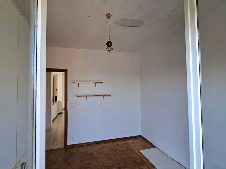 Immagine 50 di Trilocale in vendita  a Medesano