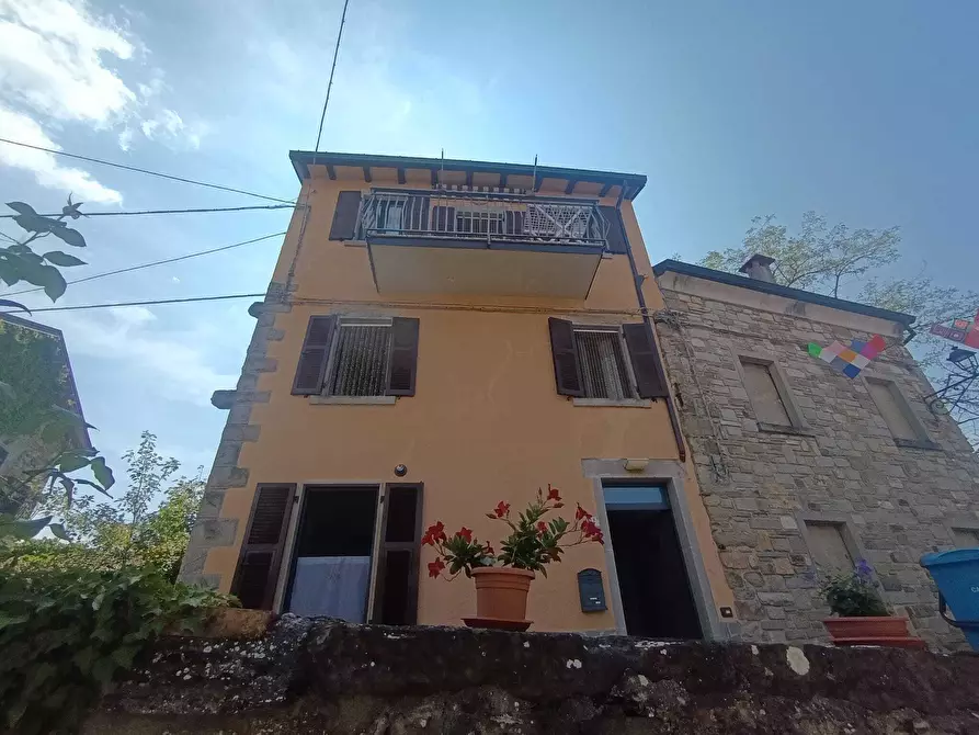 Immagine 1 di Terratetto in vendita  a Terenzo