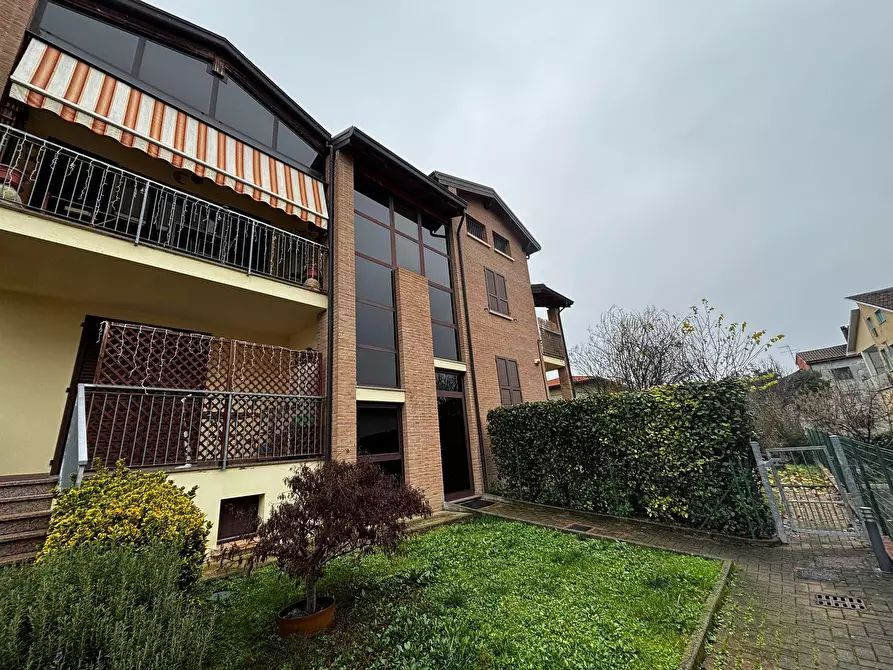 Immagine 1 di Monolocale in vendita  a Medesano