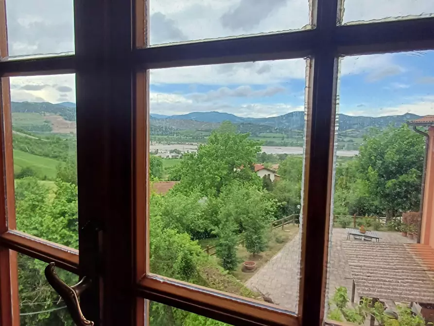 Immagine 34 di Trilocale in vendita  a Fornovo Di Taro