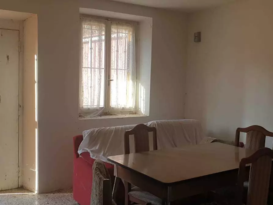 Immagine 8 di Porzione di casa in vendita  a Varsi