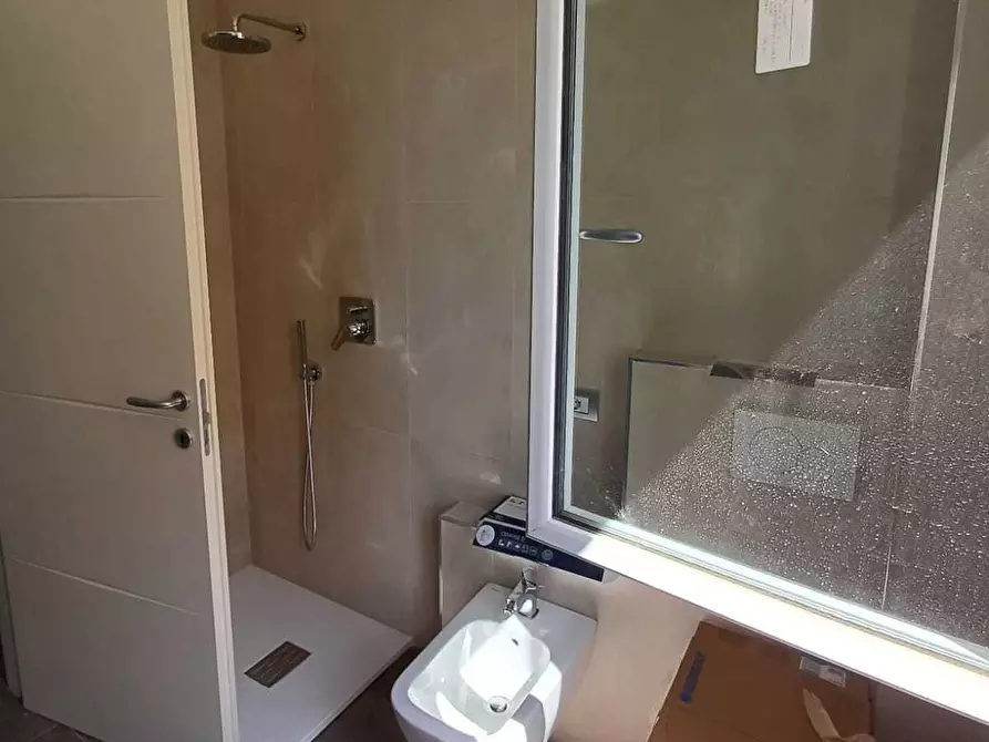 Immagine 19 di Bilocale in vendita  a Medesano