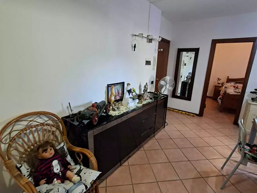 Immagine 5 di Bilocale in vendita  a Lesignano De' Bagni