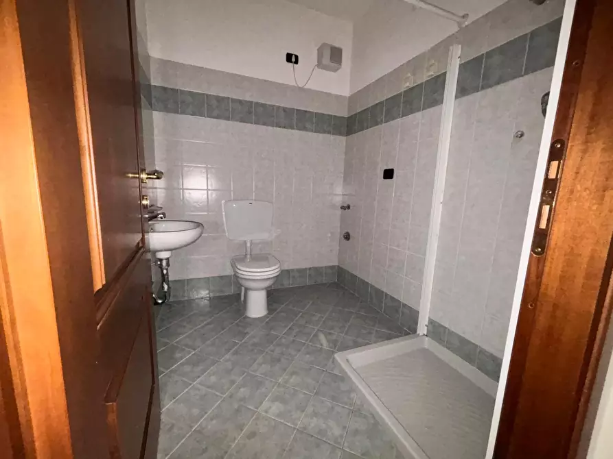 Immagine 32 di Quadrilocale in vendita  in Via Luigi Umberto Giordana 25 a Medesano
