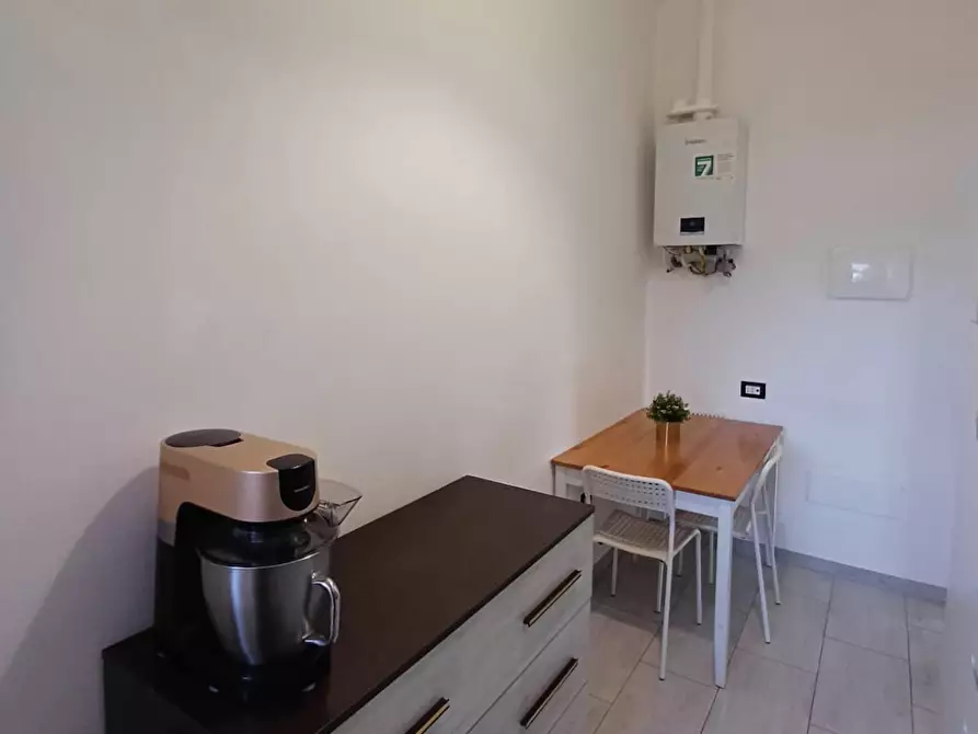 Immagine 12 di Trilocale in vendita  a Medesano