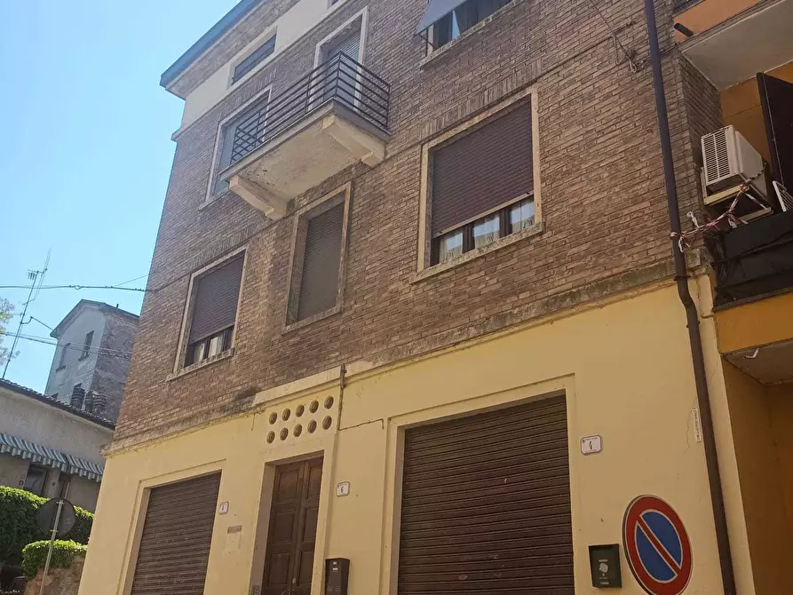 Immagine 2 di Casa bifamiliare in vendita  a Fornovo Di Taro
