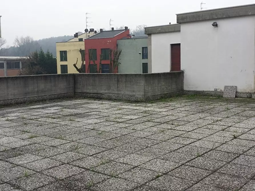 Immagine 17 di Attività artigianale in vendita  a Collecchio