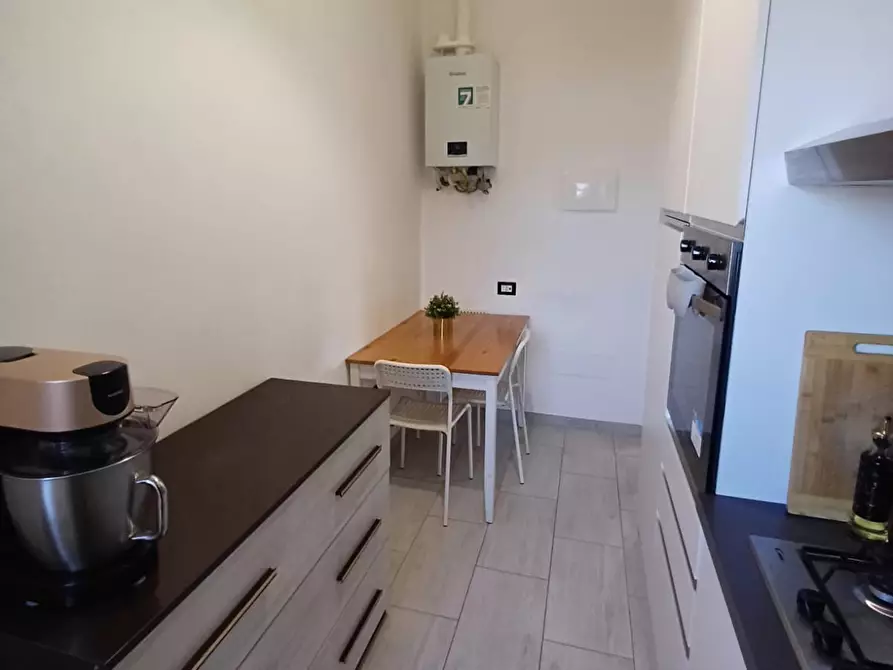 Immagine 11 di Trilocale in vendita  a Medesano