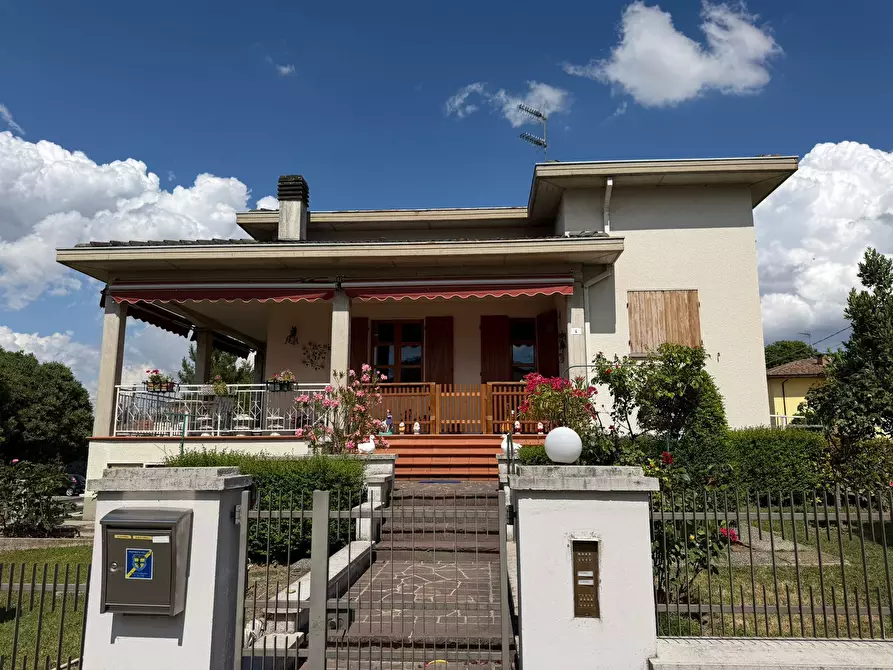 Immagine 7 di Casa indipendente in vendita  a Collecchio