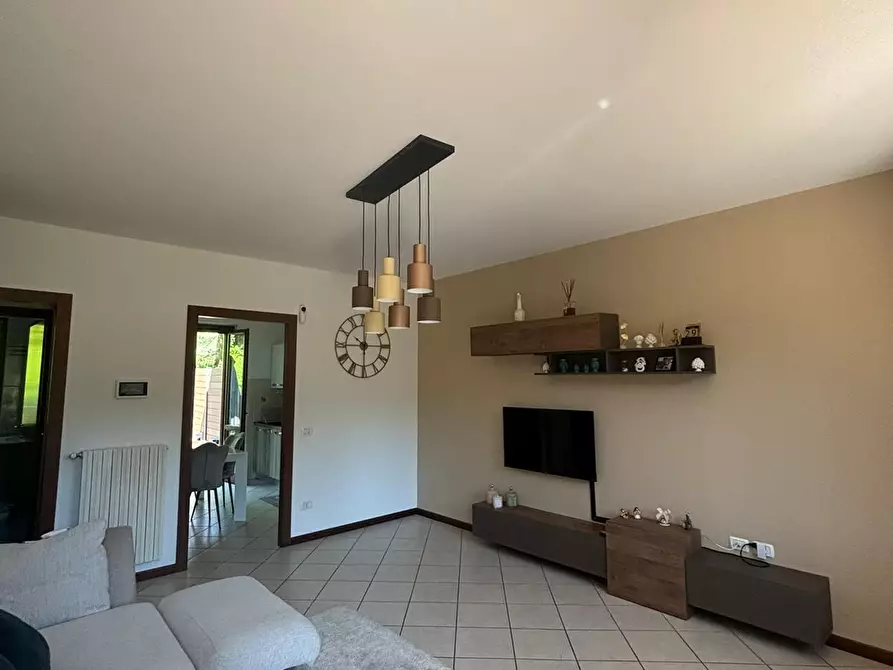 Immagine 5 di Villetta a schiera in vendita  a Fornovo Di Taro