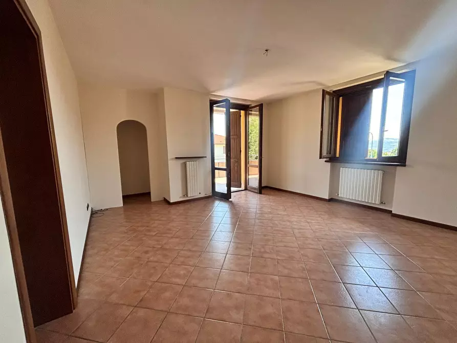 Immagine 4 di Quadrilocale in vendita  in Via Luigi Umberto Giordana 25 a Medesano
