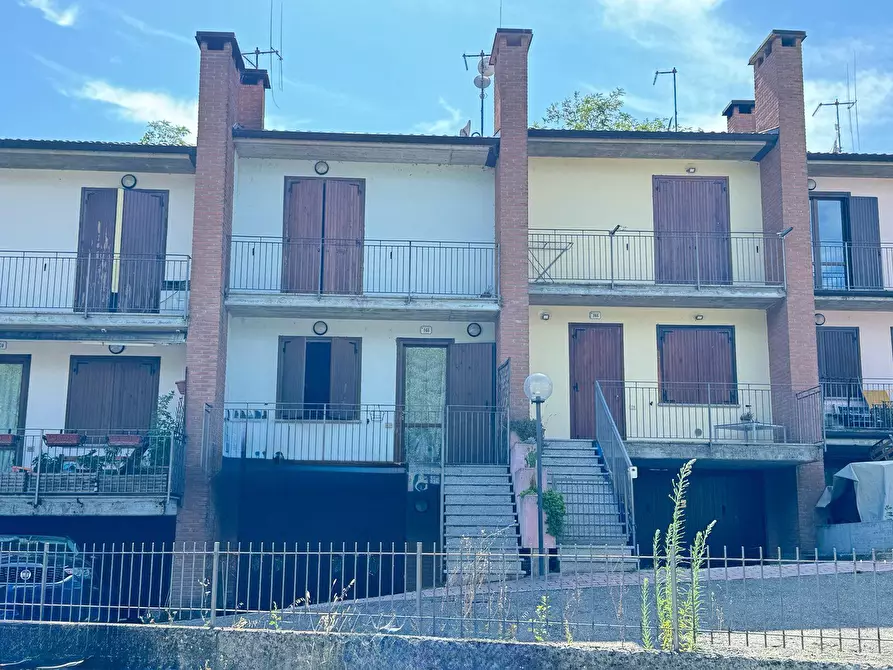 Immagine 24 di Villetta a schiera in vendita  a Fornovo Di Taro