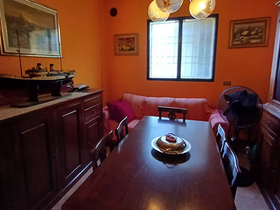 Immagine 12 di Casa indipendente in vendita  a Fornovo Di Taro