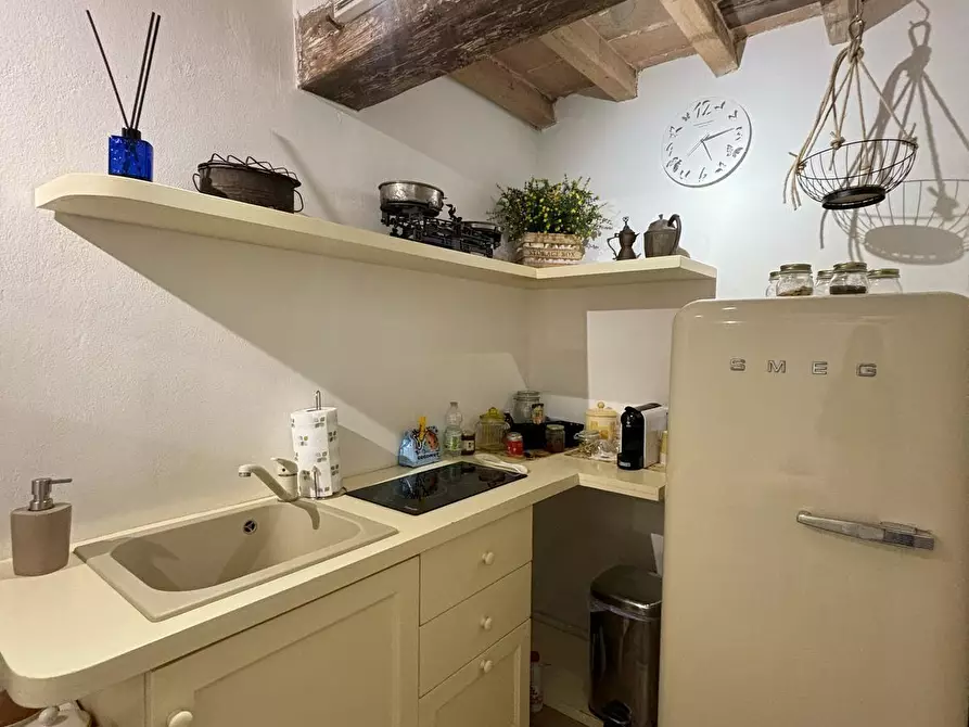 Immagine 13 di Appartamento in vendita  a Varano De' Melegari