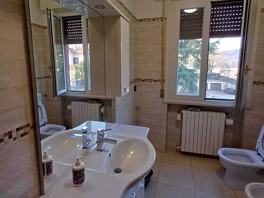 Immagine 33 di Trilocale in vendita  a Solignano