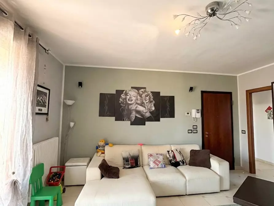 Immagine 6 di Quadrilocale in vendita  a Varano De' Melegari