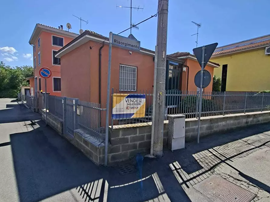 Immagine 1 di Casa indipendente in vendita  a Medesano
