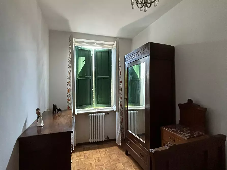 Immagine 6 di Trilocale in affitto  a Varano De' Melegari