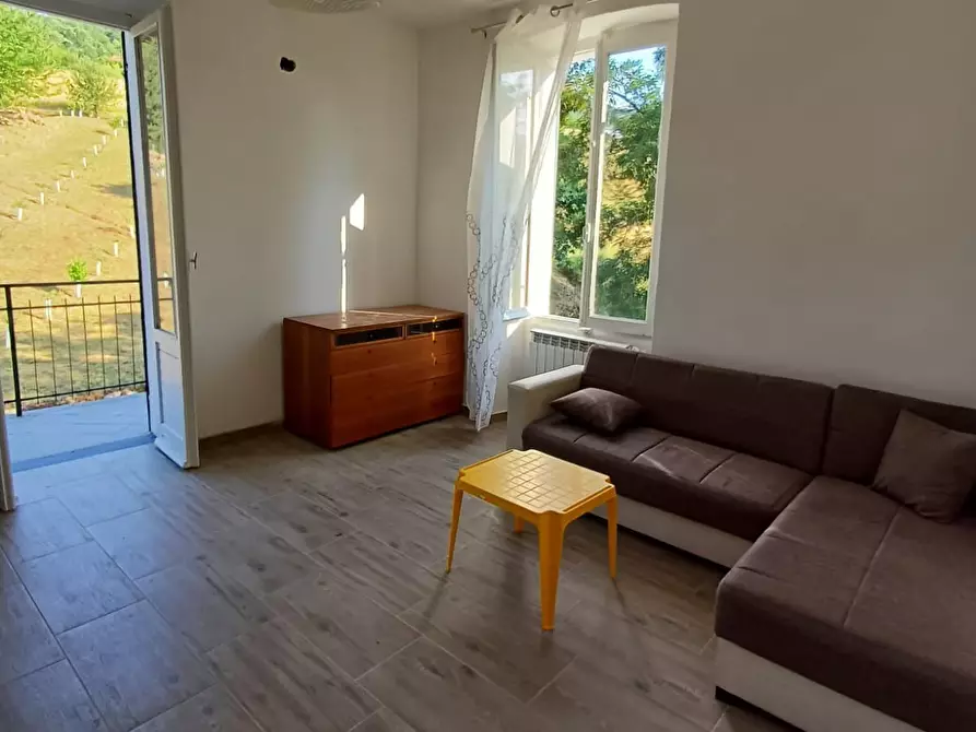 Immagine 5 di Bilocale in vendita  a Borgo Val Di Taro