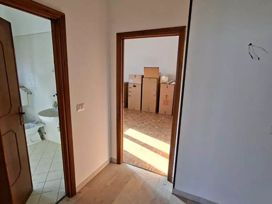 Immagine 38 di Appartamento in vendita  a Borgo Val Di Taro