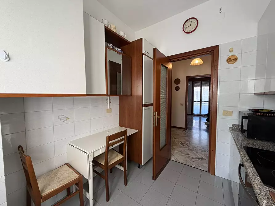 Immagine 9 di Trilocale in affitto  a Parma