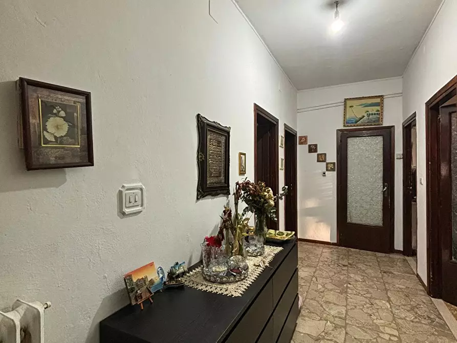 Immagine 1 di Trilocale in vendita  a Fornovo Di Taro