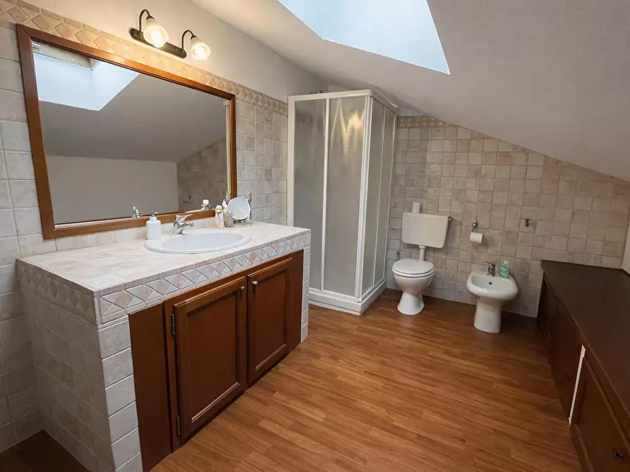 Immagine 19 di Trilocale in vendita  a Salsomaggiore Terme