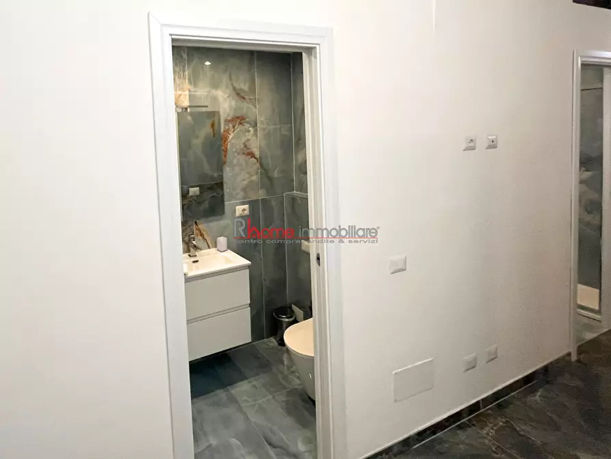 Immagine 12 di Loft/Open space in vendita  a Roma