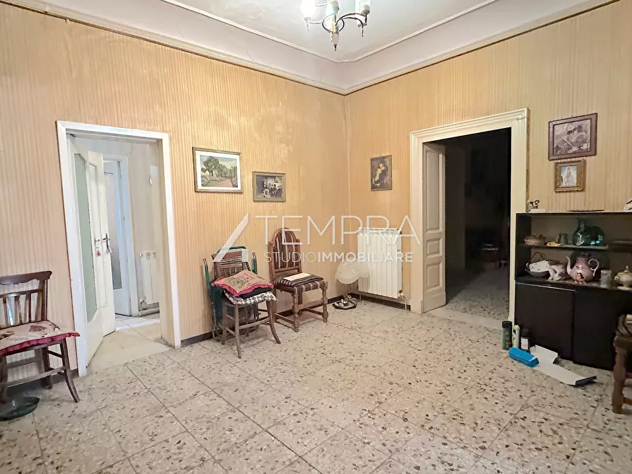 Immagine 7 di Casa indipendente in vendita  in Via Costa 22 a Adrano