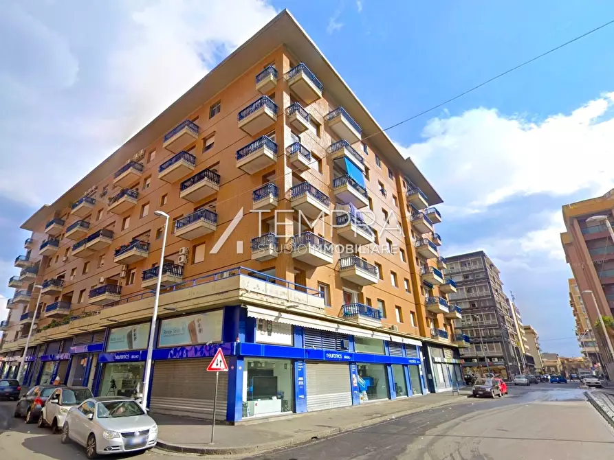 Immagine 1 di Appartamento in vendita  a Catania