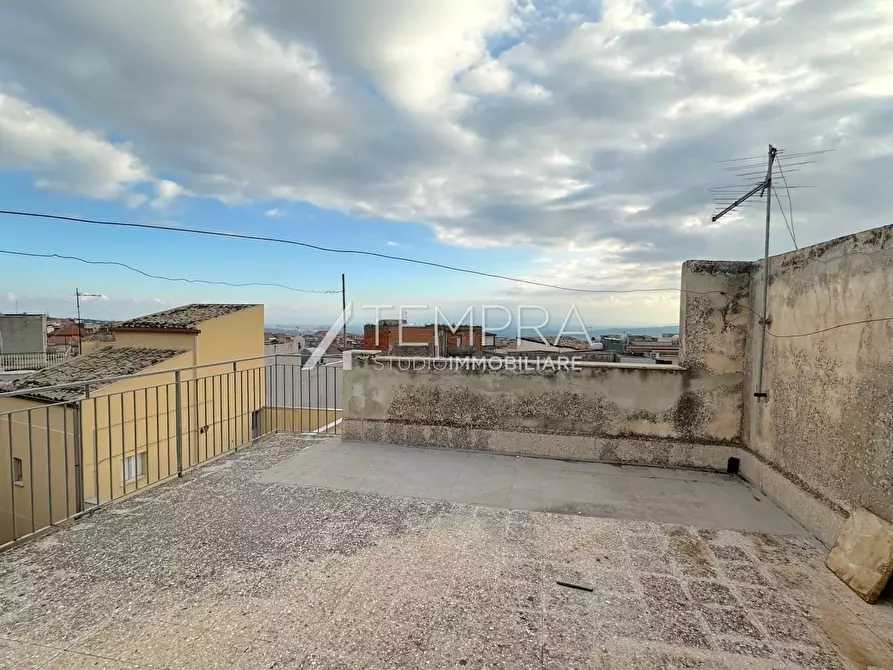 Immagine 20 di Casa indipendente in vendita  a Biancavilla