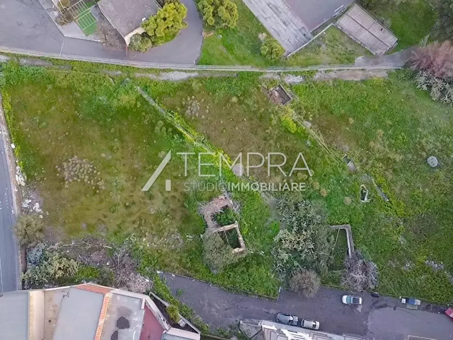 Immagine 4 di Terreno industriale in vendita  a Adrano