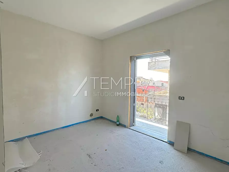 Immagine 19 di Appartamento in vendita  a Adrano