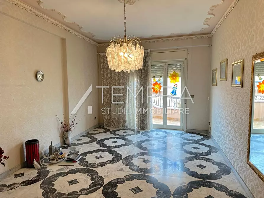 Immagine 23 di Casa indipendente in vendita  a Adrano