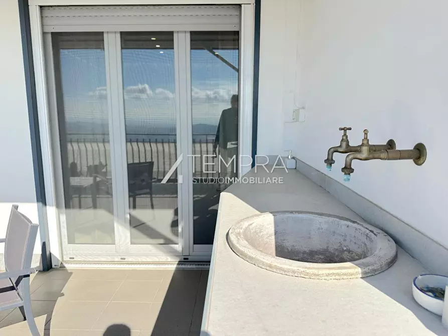 Immagine 26 di Appartamento in vendita  in VIA PASCAL a Adrano