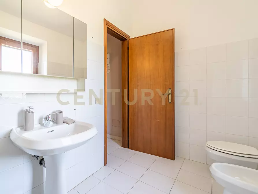 Immagine 15 di Villa in vendita  in Via Colle Sant'Angelo 36 a Serrone