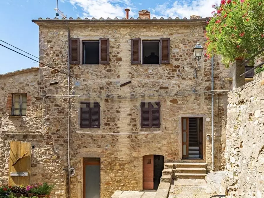 Immagine 1 di Appartamento in vendita  in Via dell'Ortino 5 a Massa Marittima