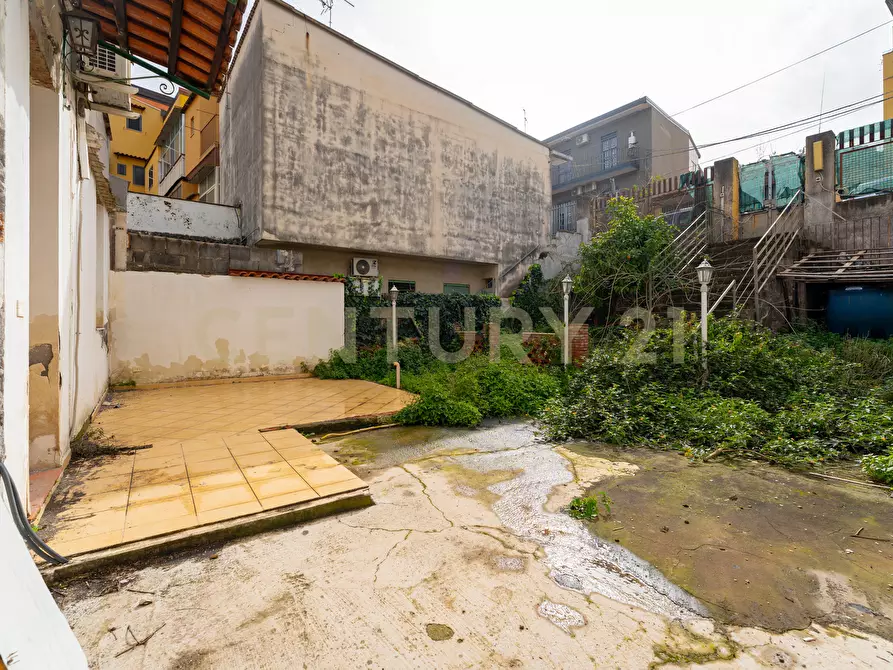 Immagine 35 di Casa bifamiliare in vendita  in Via Velletri 16 a Catania