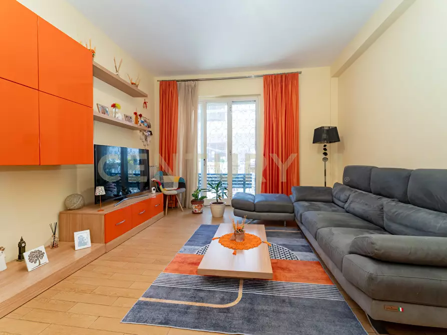 Immagine 4 di Quadrilocale in vendita  in Via Nazionale 32 a Aci Castello