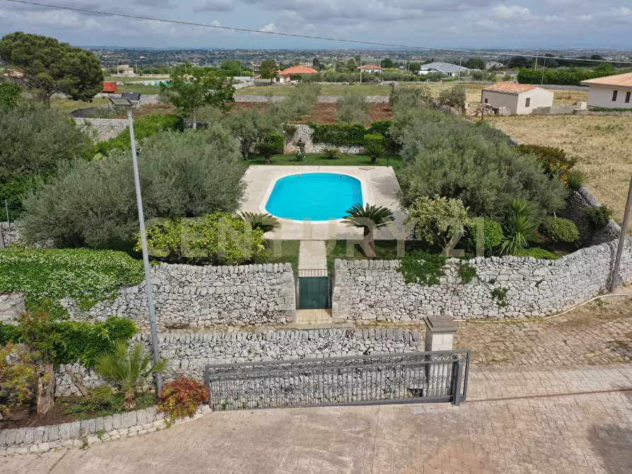 Immagine 5 di Villa in vendita  in Via Passo Parrino 19 a Modica