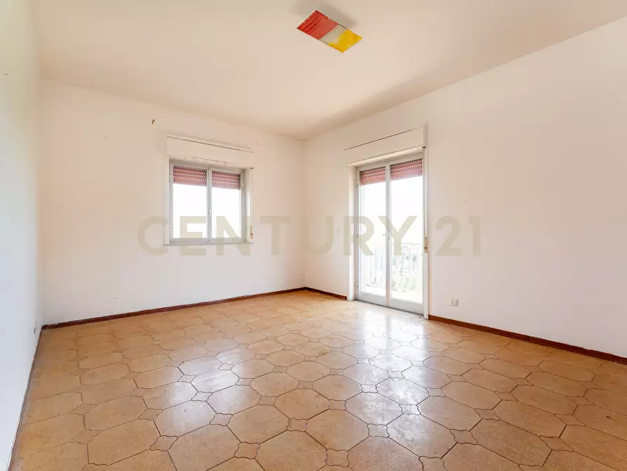 Immagine 23 di Quadrilocale in vendita  in Via Croce 72 a Aci Catena