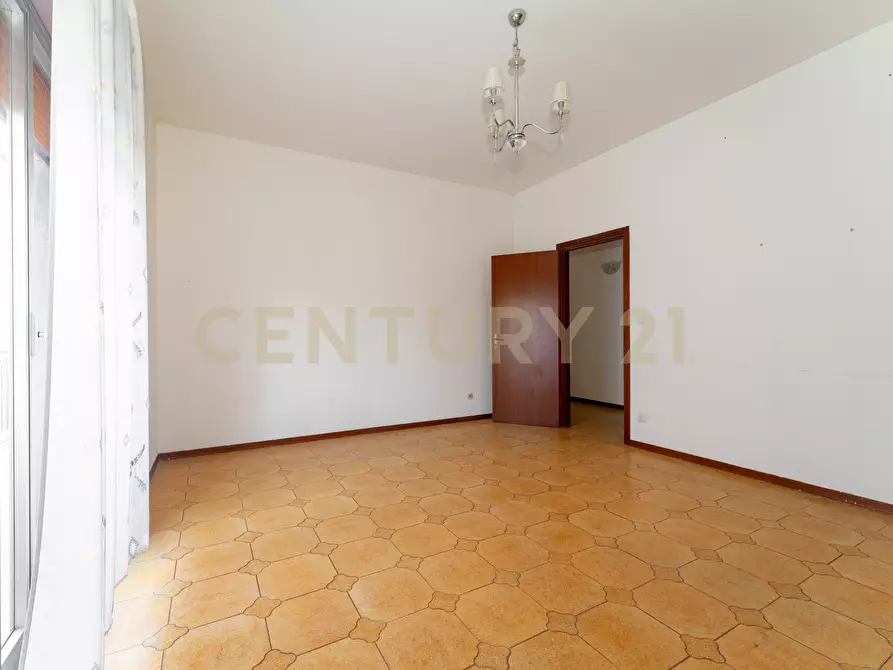 Immagine 16 di Quadrilocale in vendita  in Via Croce 72 a Aci Catena