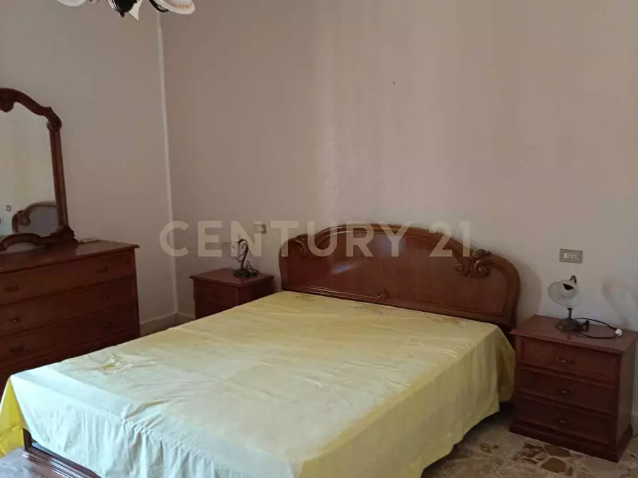 Immagine 5 di Trilocale in vendita  in Via Umberto 182 a Caronia